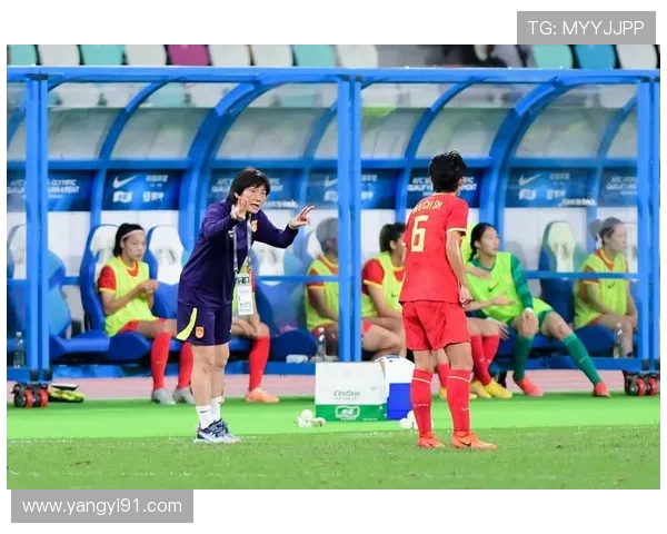 中国女足半场遭英格兰压制11分钟连失四球仅有一脚射门